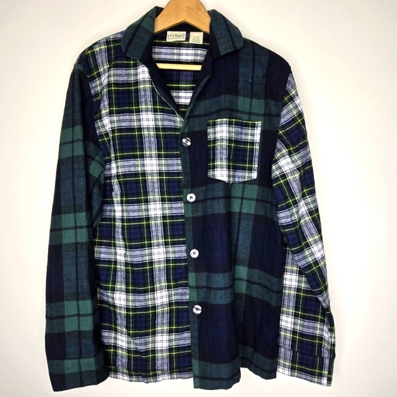 L.L. Bean Other - L L Bean Scotch Plaid Flannel Traditional Fit Size S